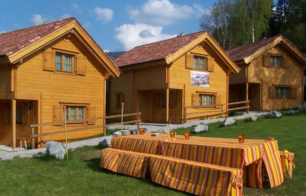 Ferienhuetten Zimmermann Шпитал ам Земеринг Екстериор снимка